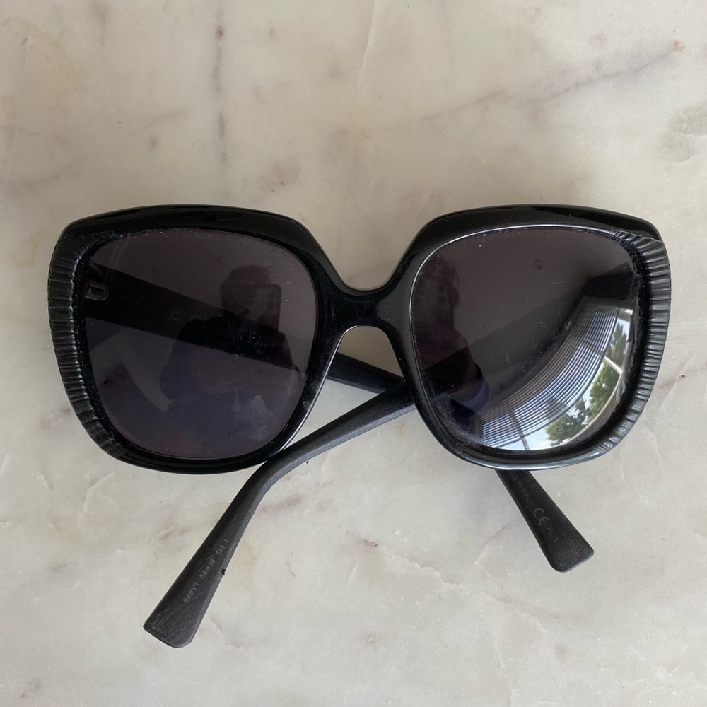 Sale! 100% auth Dior sunglasses - Picture 11 of 16
